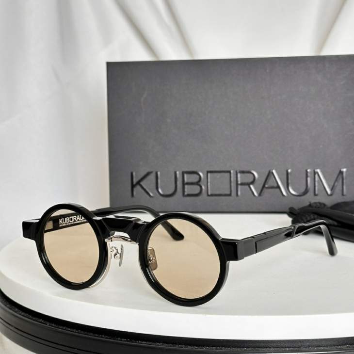 Picture of Kuboraum Sunglasses _SKUfw73286070fw
